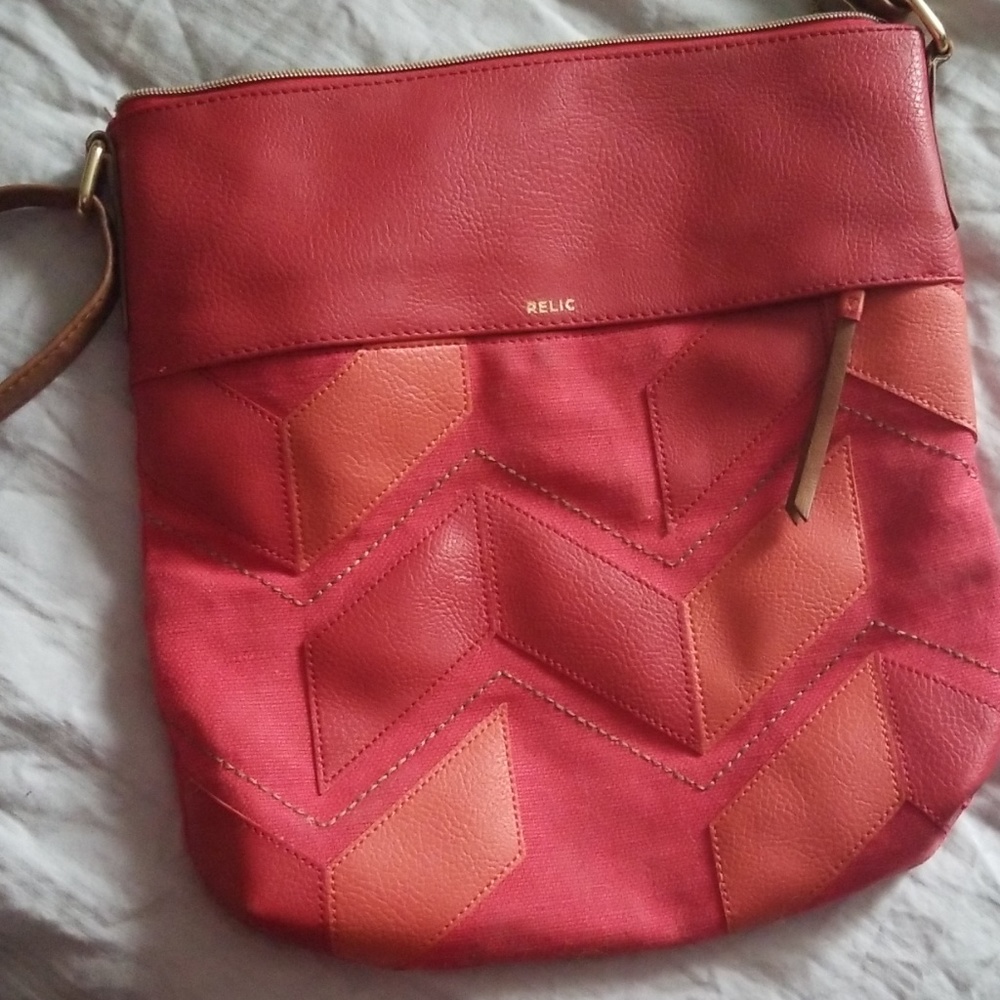 Relic Red Cross Body Adjustable Strap Purse